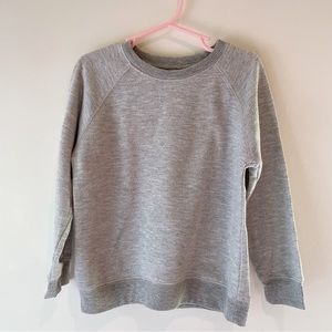 Kid’s sweatshirt (size 5)